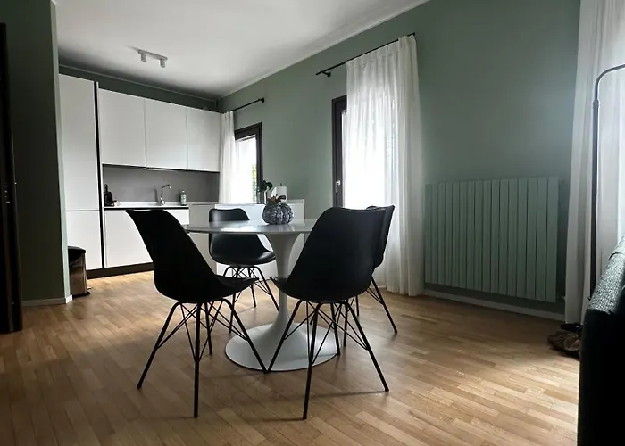 Macapartment Apartman *